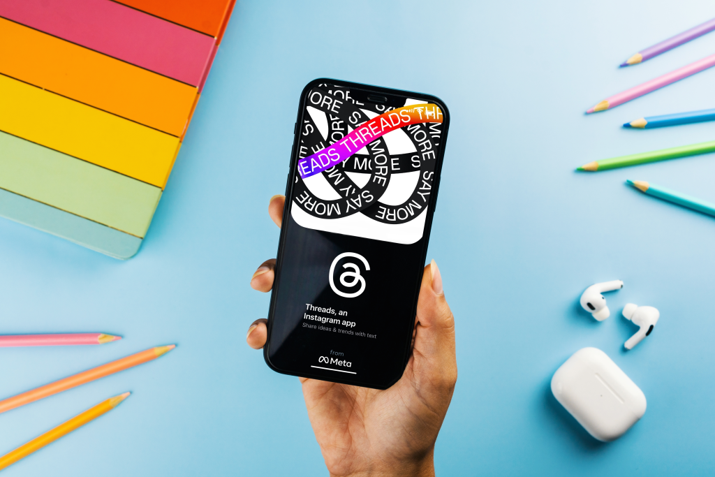 Instagram Threads Auto Post Tool for Stackposts: Automate Your Text-Based Content Strategy